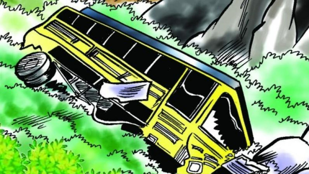 दुर्घटनामा एकै गाउँका चारको मृत्यु, शोकमा डुब्याे गाउँ